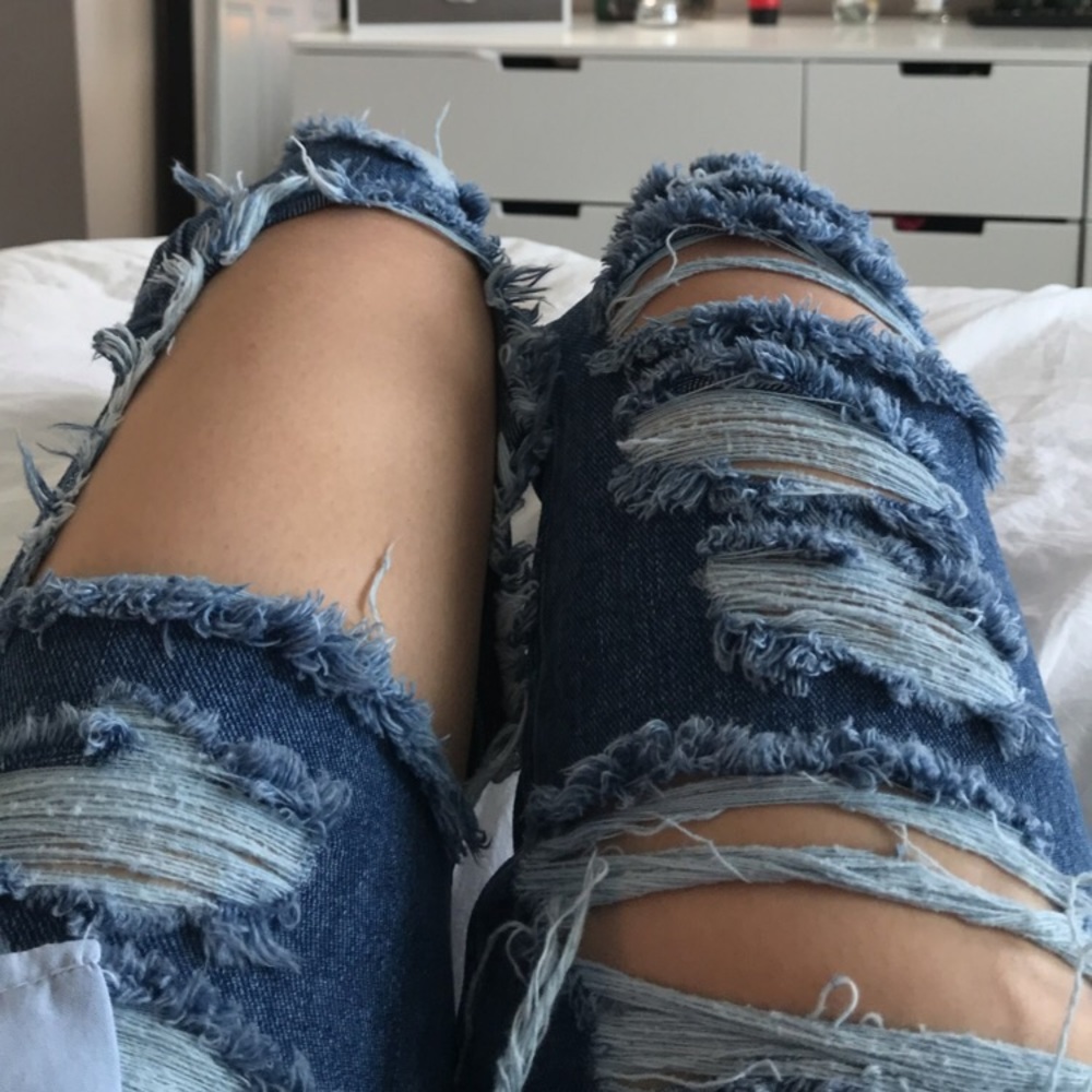 ASOS Ripped Jeans - Picture 2 of 4